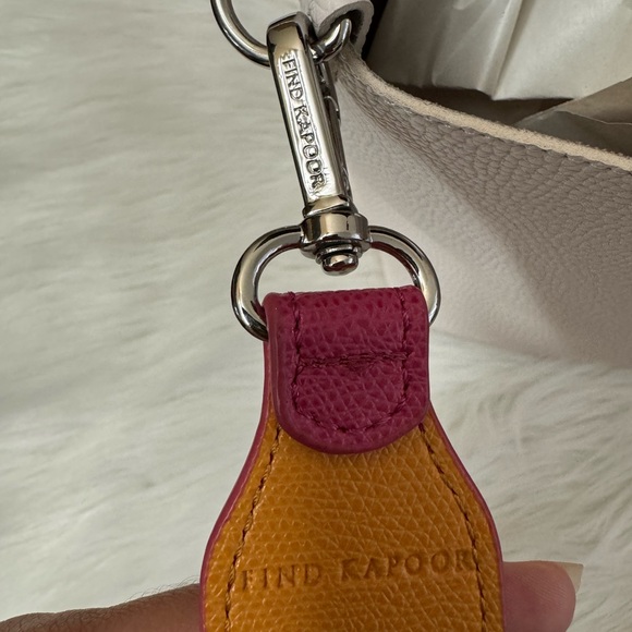 Find Koopar Pingo Bag 20 Basic Line In White - Picture 11 of 16